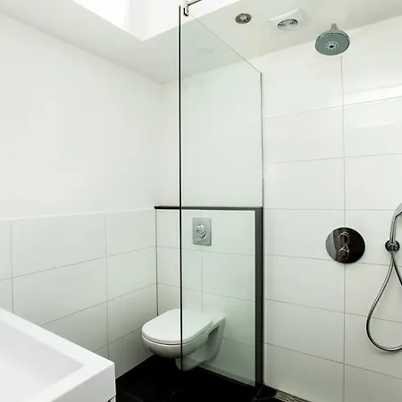 Stayci Serviced Royal Palace * The Hague
